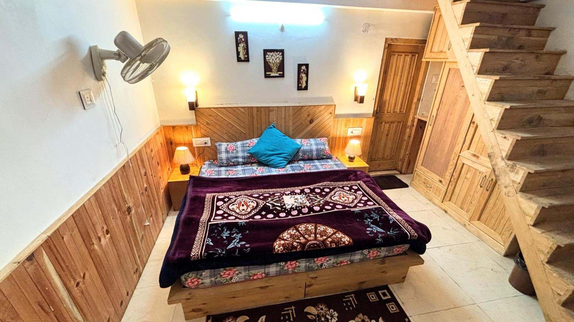 Jumboz Cabin Kasol Luaran gambar